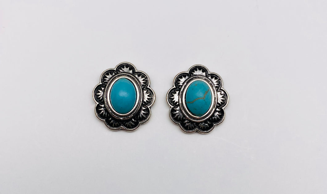 Turquoise Concho Stud Earring-Scalloped