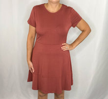 Load image into Gallery viewer, Vera Dress - Sienna
