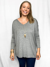 Load image into Gallery viewer, Laurel V-Neck - Grey
