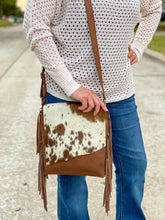 Load image into Gallery viewer, Chelsea Crossbody - Toffee
